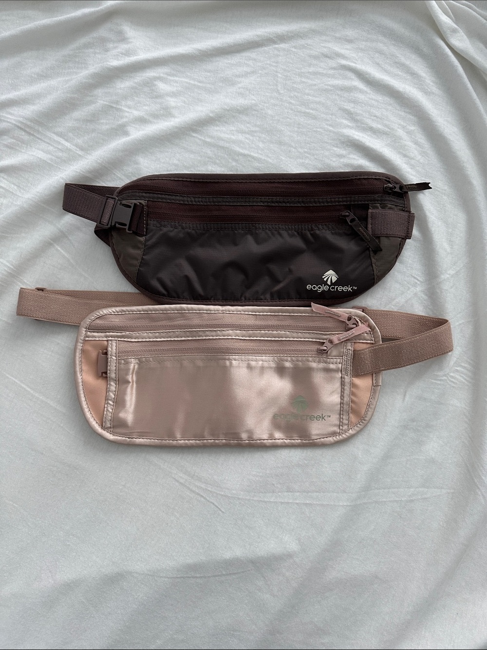 NWOT Anti Theft Travel Waist Fanny Bags satin and mesh super slim